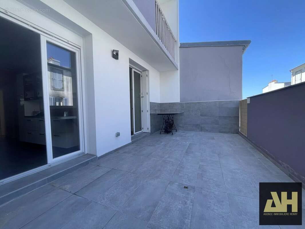 Brest saint-martin - appartement t3 de 67 m² - excellent etat - terrasse - ascenseur - photo 11