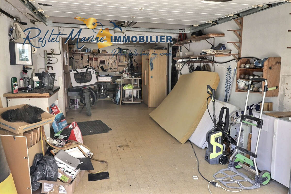 LA CIOTAT SAINT JEAN   RARE ! Maison 167 m2, terrain 1 078 m2 avec potentiel de division - photo 17