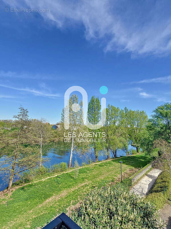 Appartement à VILLENEUVE-LA-GARENNE