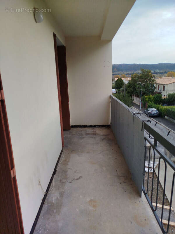 Appartement à PEYRUIS