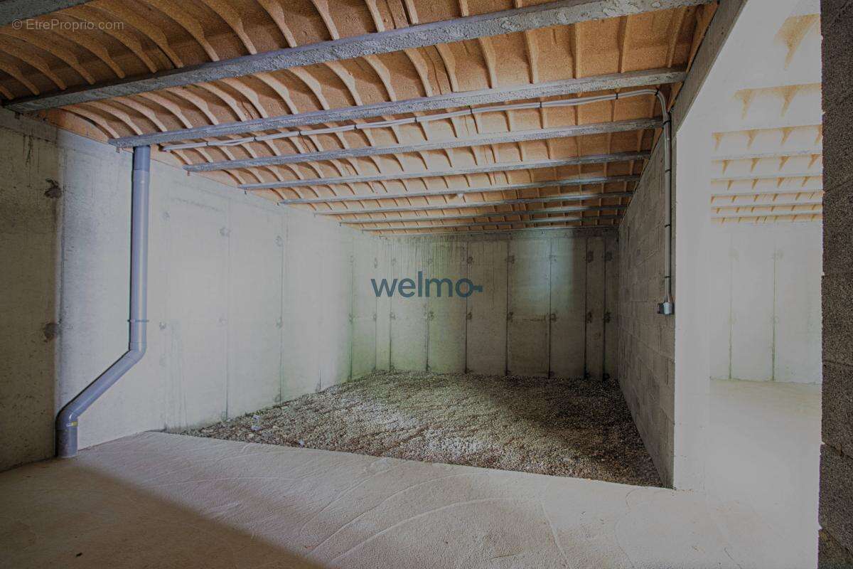 Maison à CHATEAUNEUF