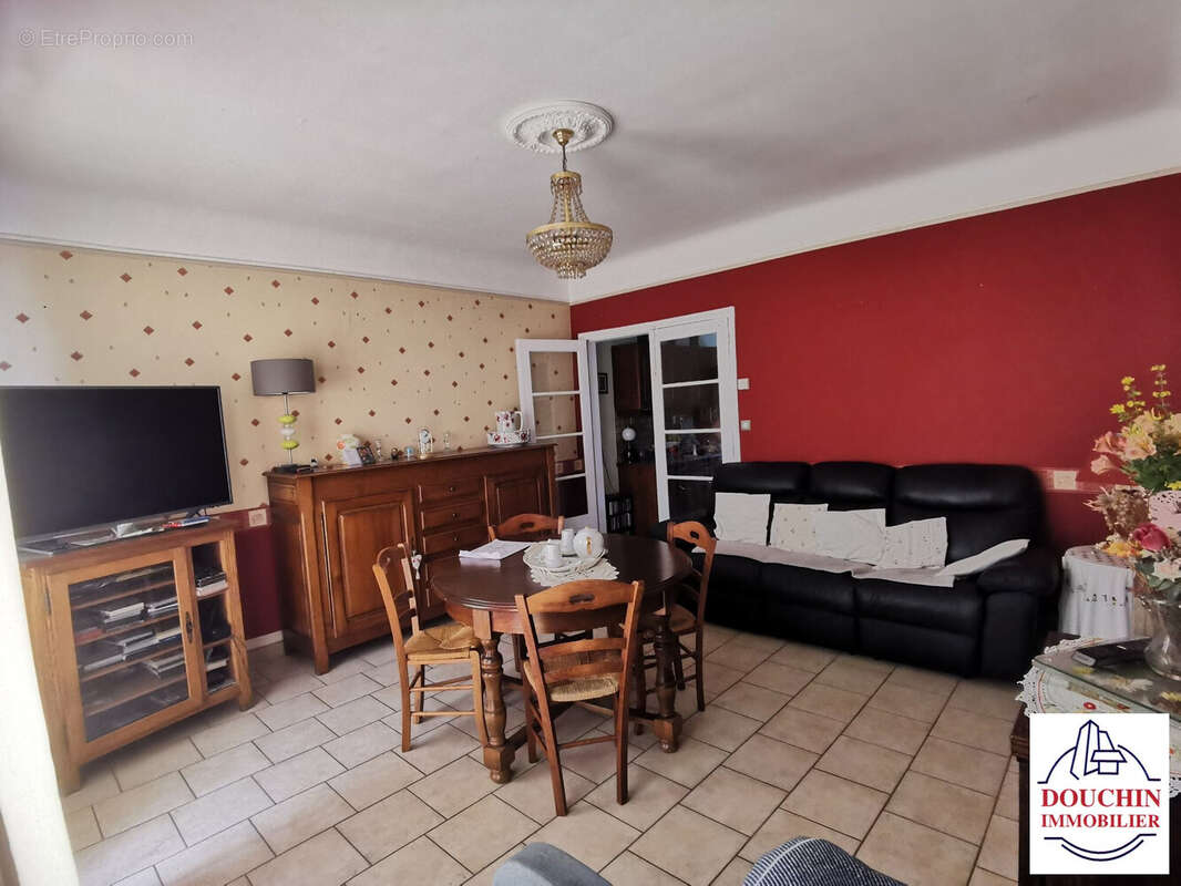 Maison 109 m² à Abbeville  - photo 3