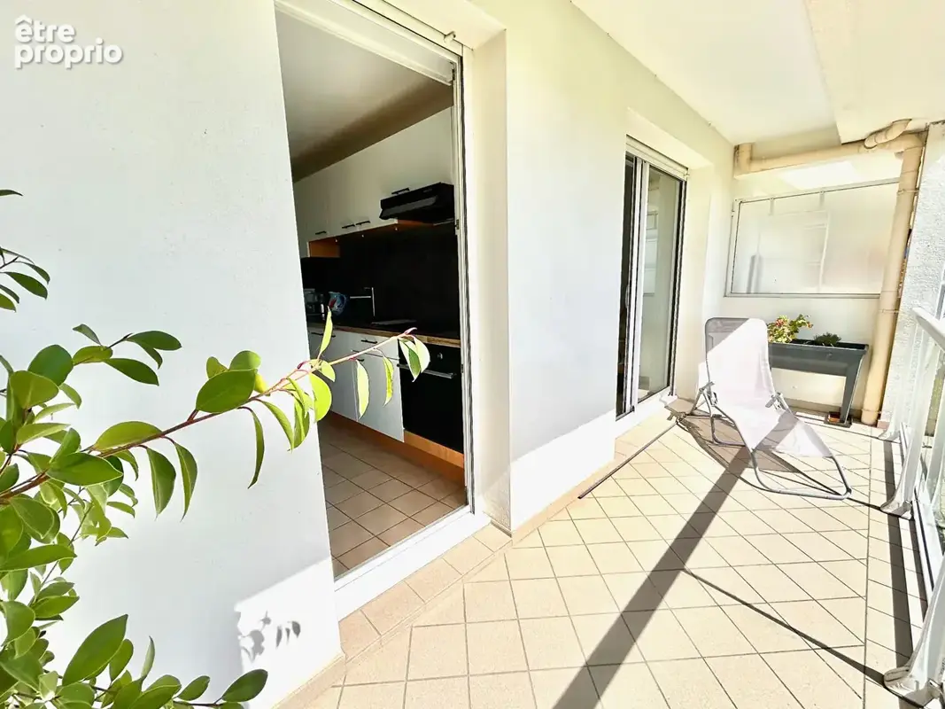 Appartement 64 m² La Rochelle -Terrasse 22 m² - Ascenseur - Parking - DPE B - photo 6