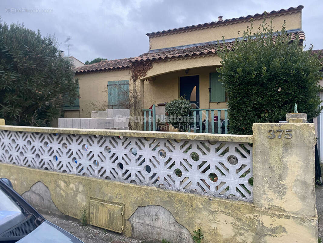 Maison à BELLEGARDE