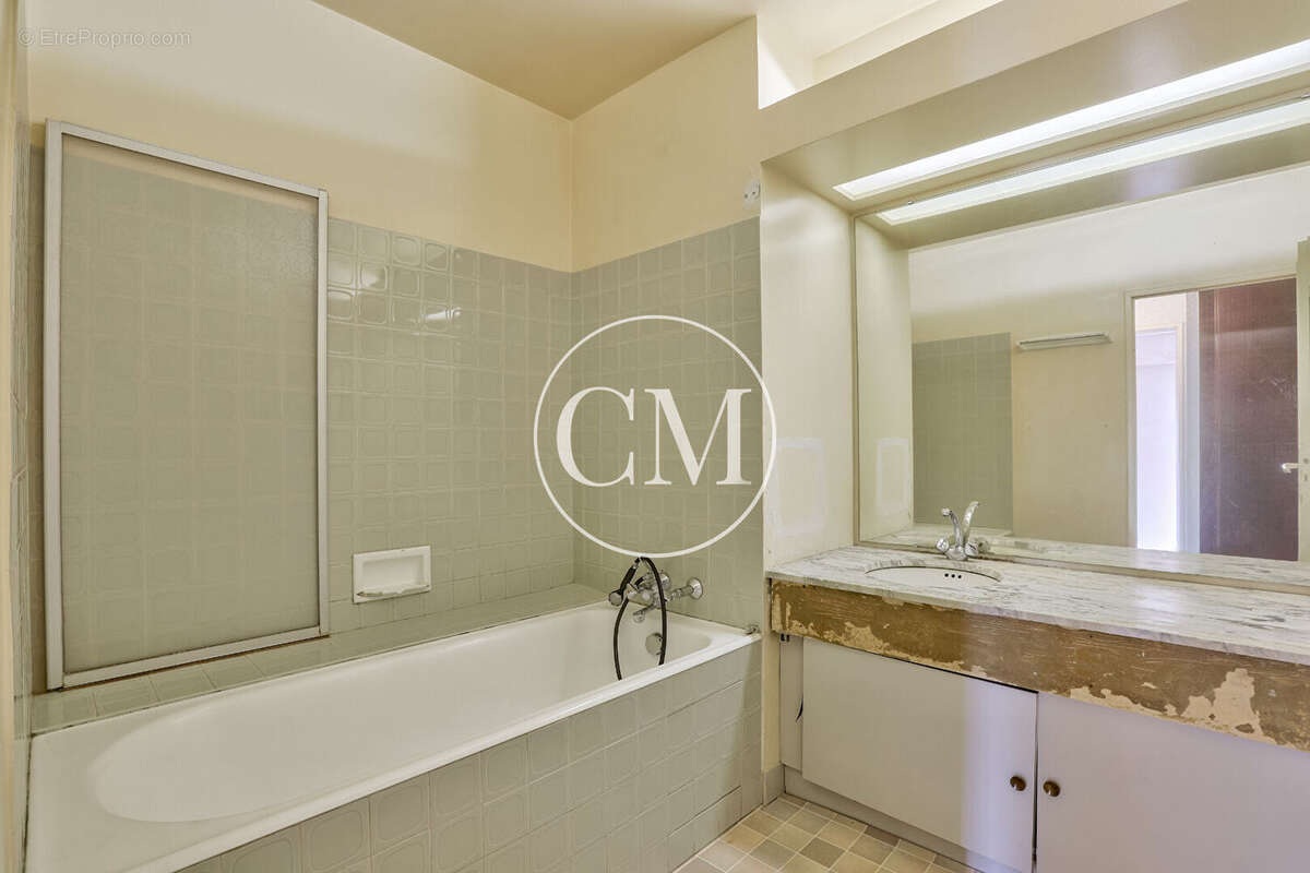 Appartement à VERSAILLES