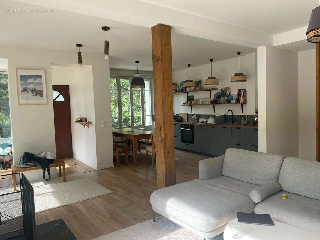 Maison 140 m² à Acheres-La-Foret  - photo 2