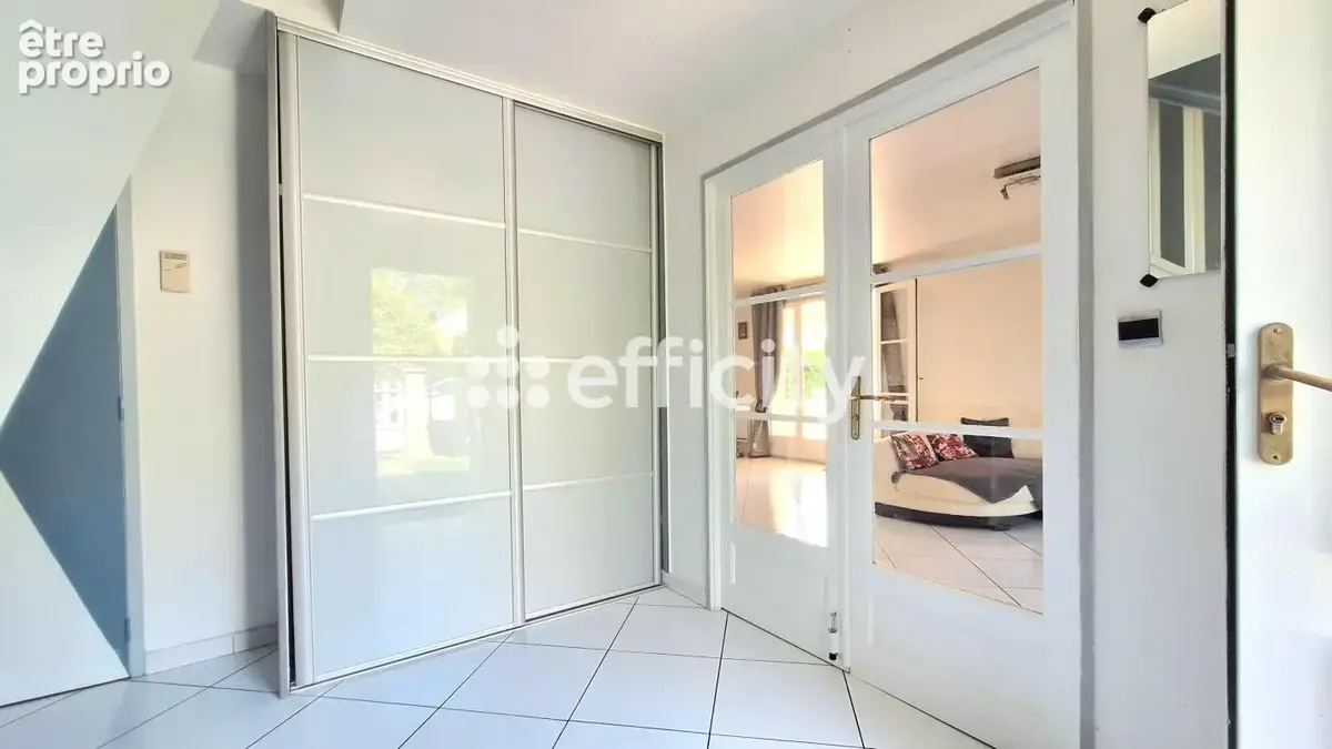 Maison 6 pièces 130 m² à vendre à Trilport (77470) - photo 8
