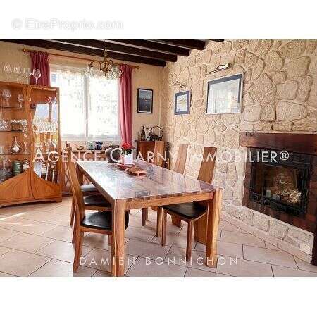 Maison à CHAMBEUGLE