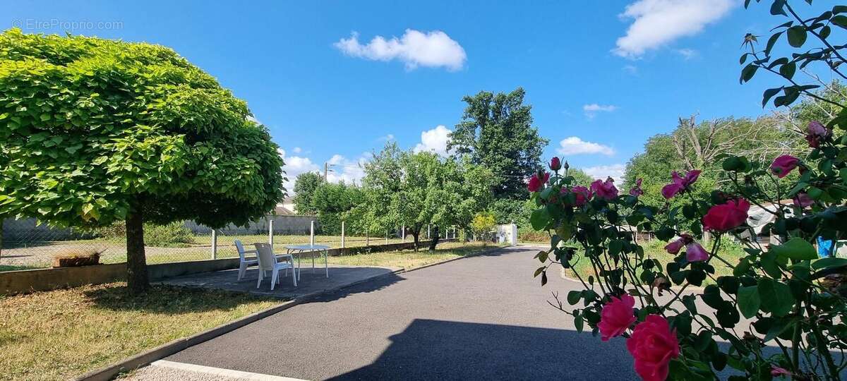 Maison à ANDREZIEUX-BOUTHEON