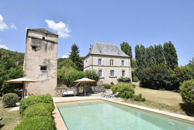 n°1 - Maison à BUXY