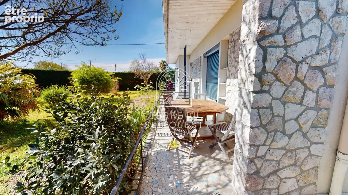 Maison à HAGETMAU