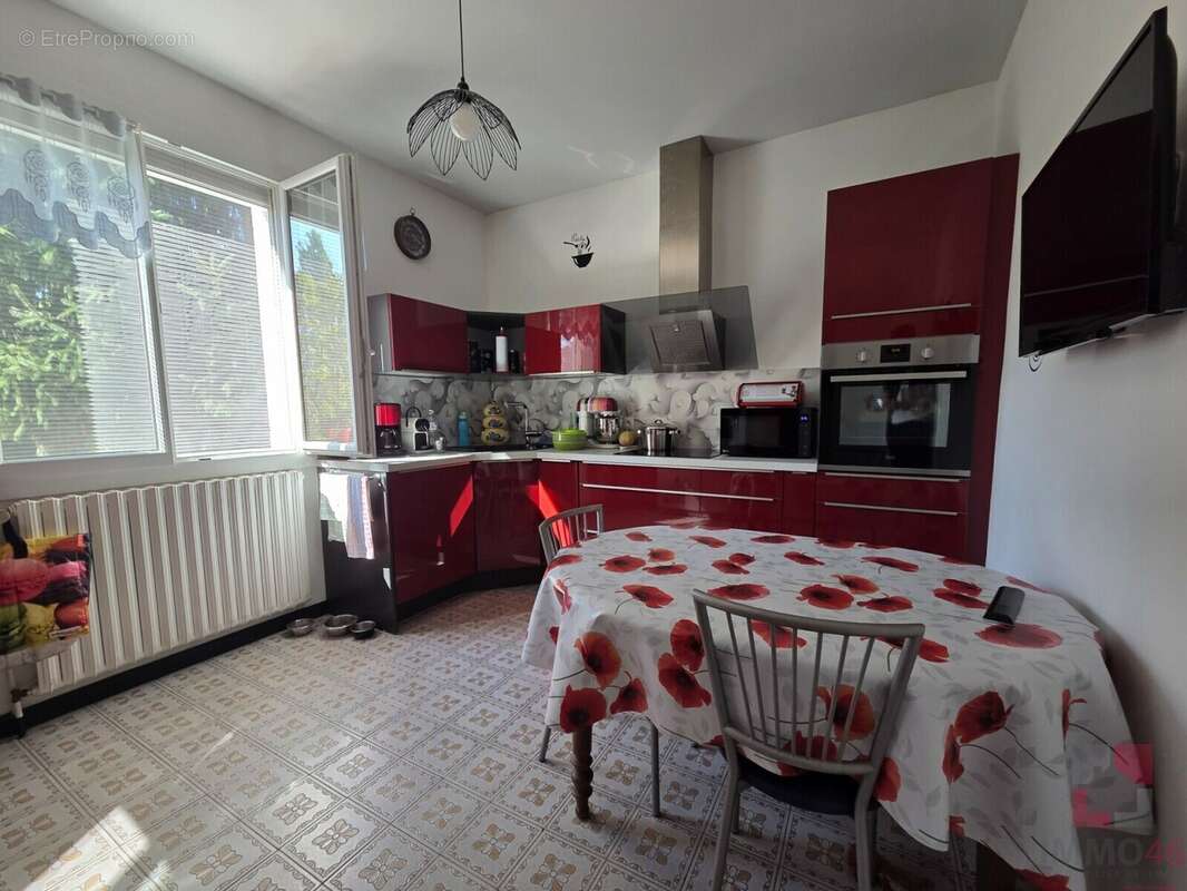 Maison à ANGLARS-JUILLAC