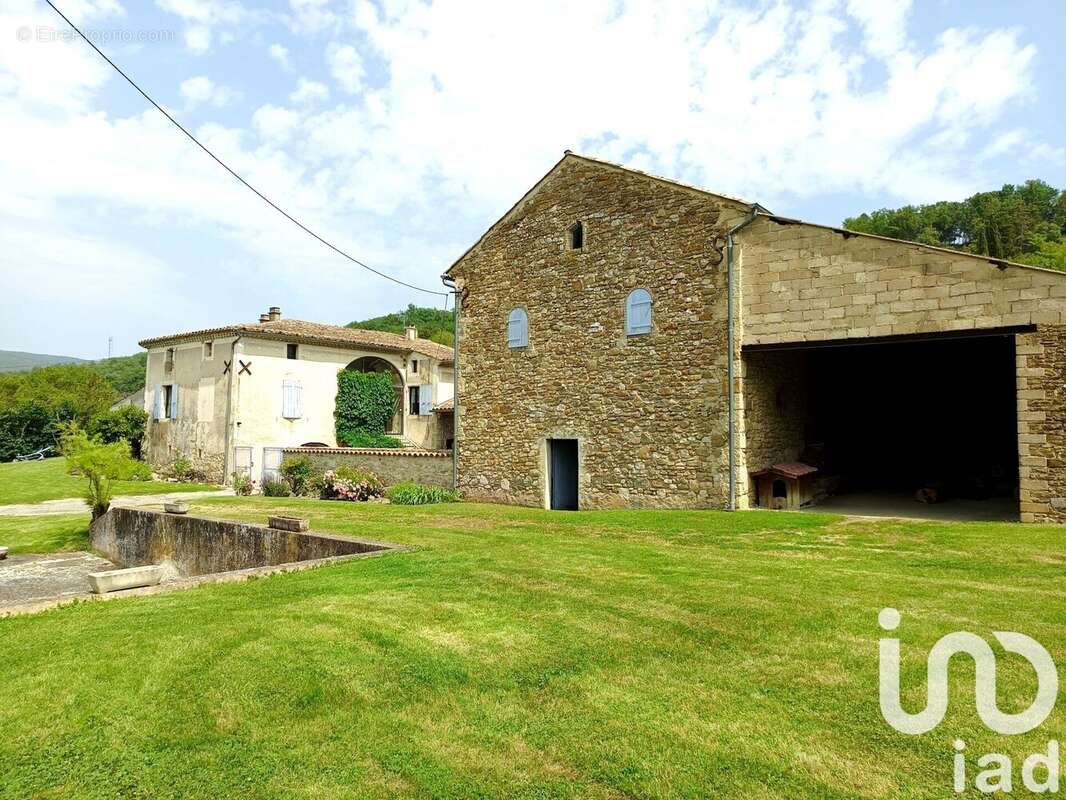 Photo 2 - Maison à PONT-DE-BARRET