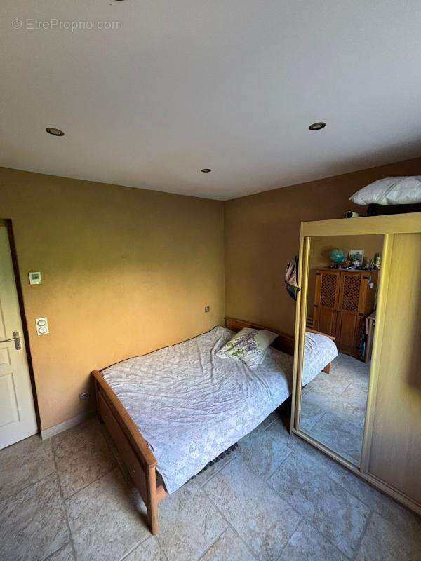 Maison à SAINT-SAUVEUR-GOUVERNET