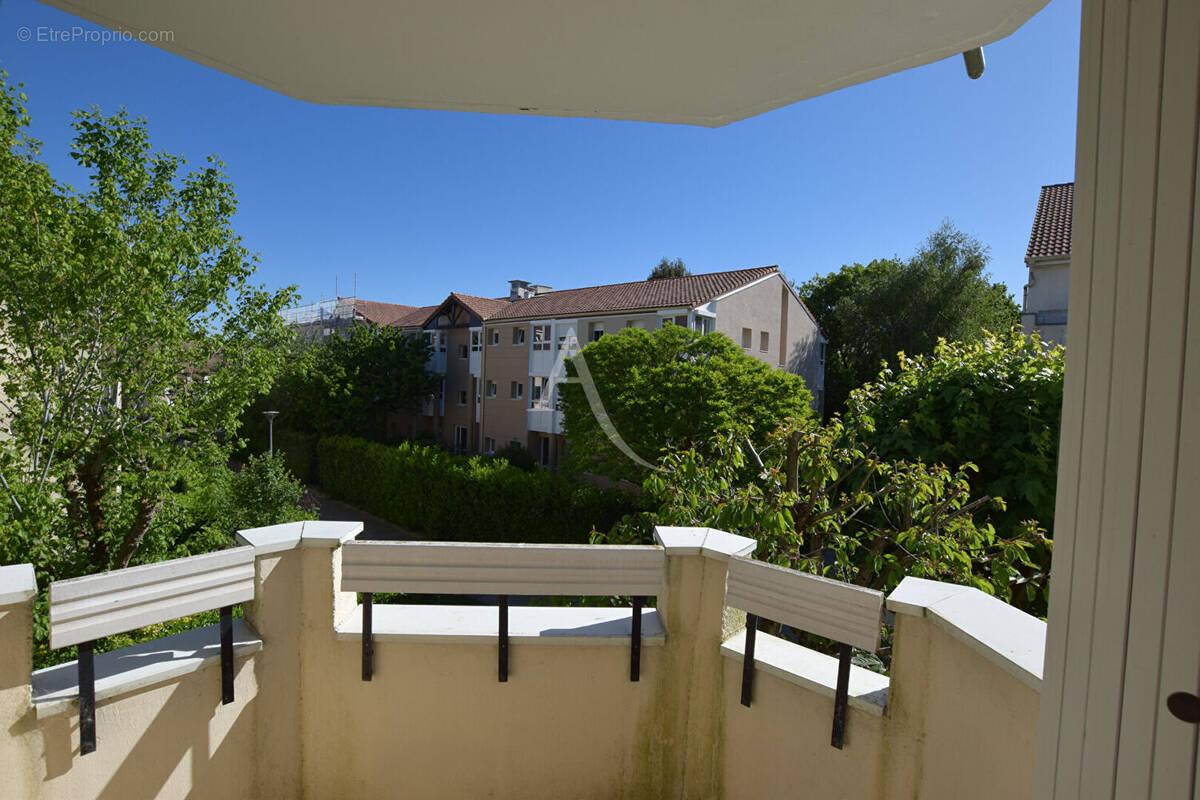 Appartement à GIF-SUR-YVETTE