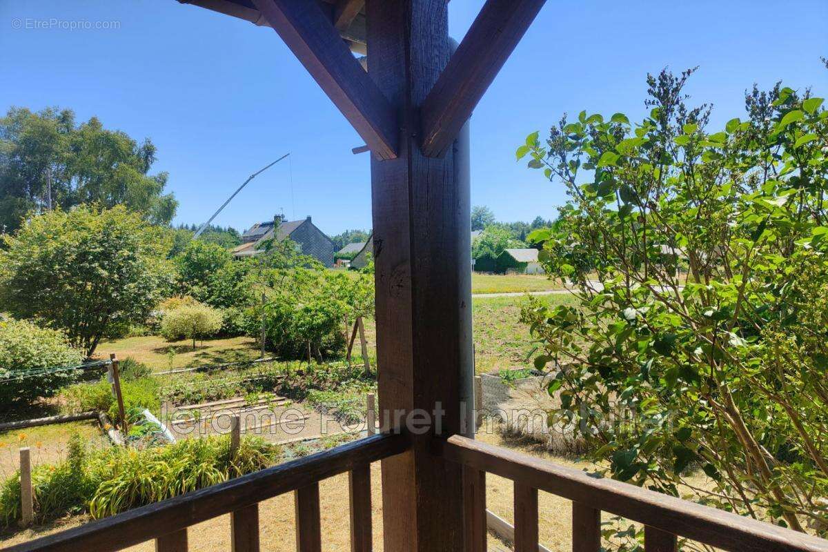 vente maison 6 Pièce(s) - photo 2