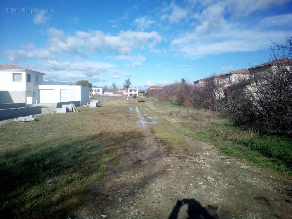 Terrain à ORAISON