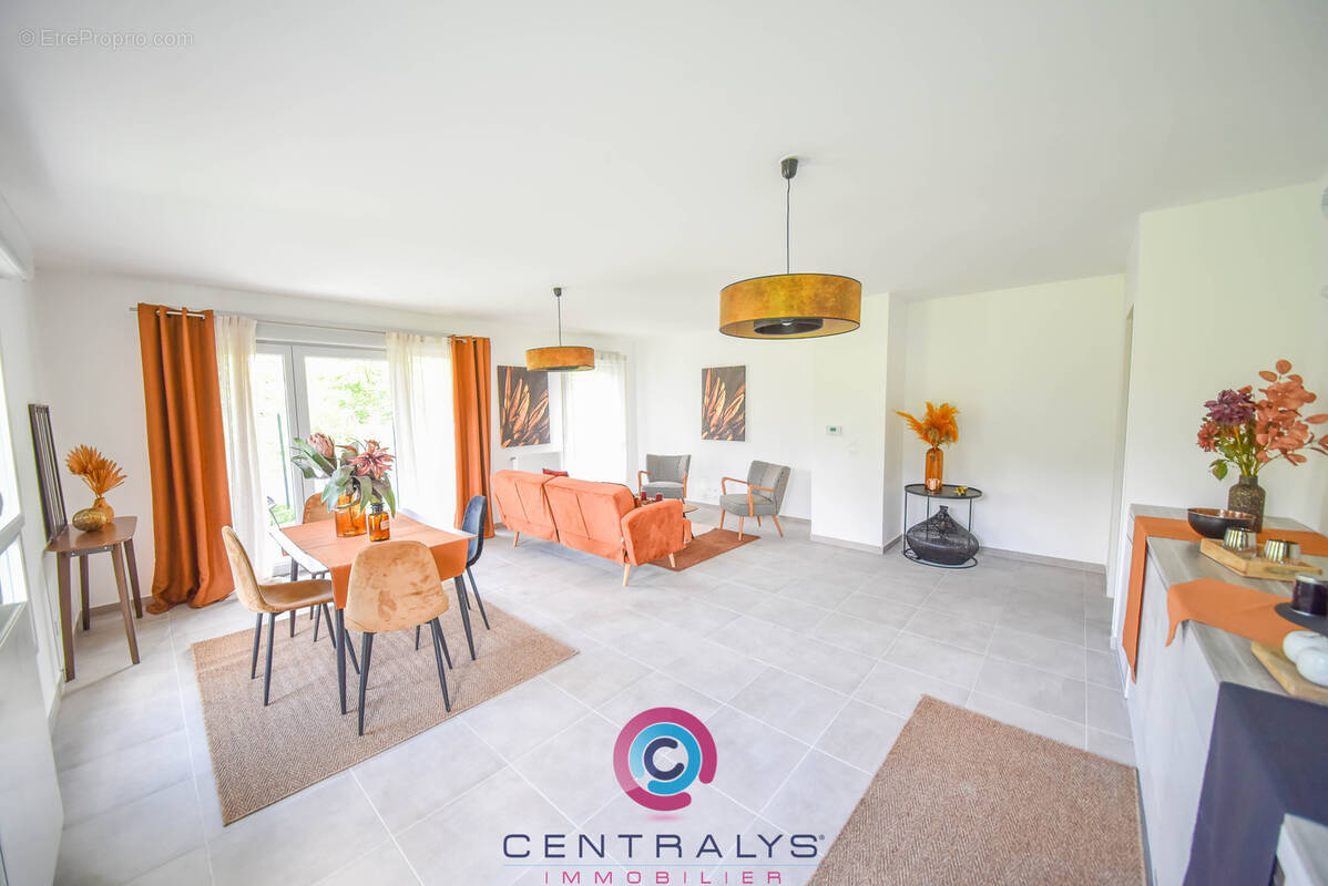 Appartement à SAINTE-FOY-L'ARGENTIERE