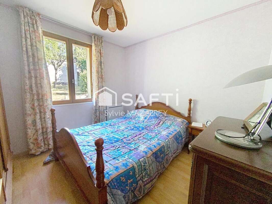 Maison 100 m² à Sergines  - photo 8