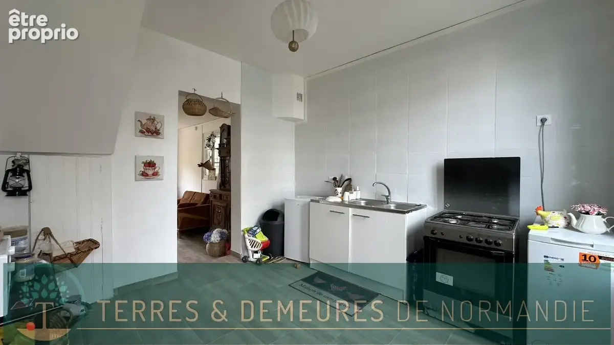 Maison de ville semi-mitoyenne de 82 m² avec 4 chambres et terrasse - photo 2
