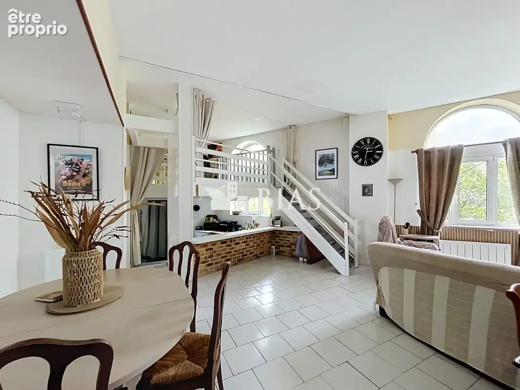 Appartement 3 pièces 70 m² à vendre à Lisieux (14100) - photo 1