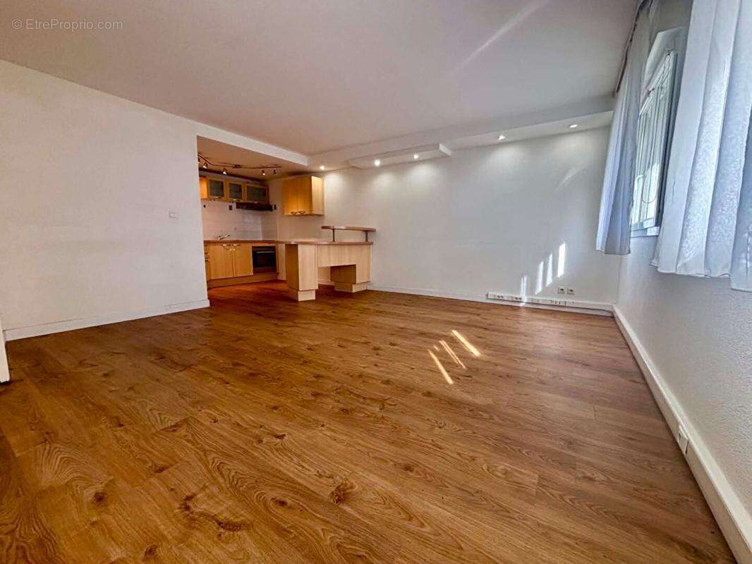 Appartement à DELLE
