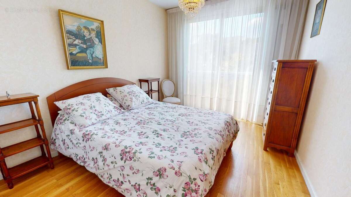 Appartement à LYON-5E