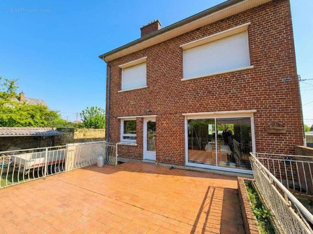 Maison à AVESNES-LE-SEC