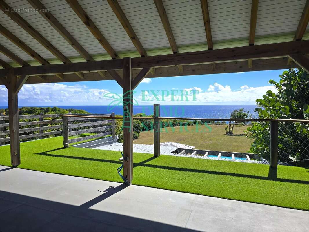 Maison à CAPESTERRE-DE-MARIE-GALANTE