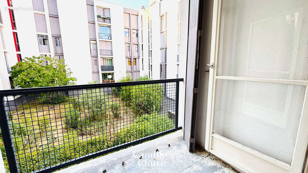 Appartement T5  centre ville Aix en Provence avec parking et balcon - photo 2