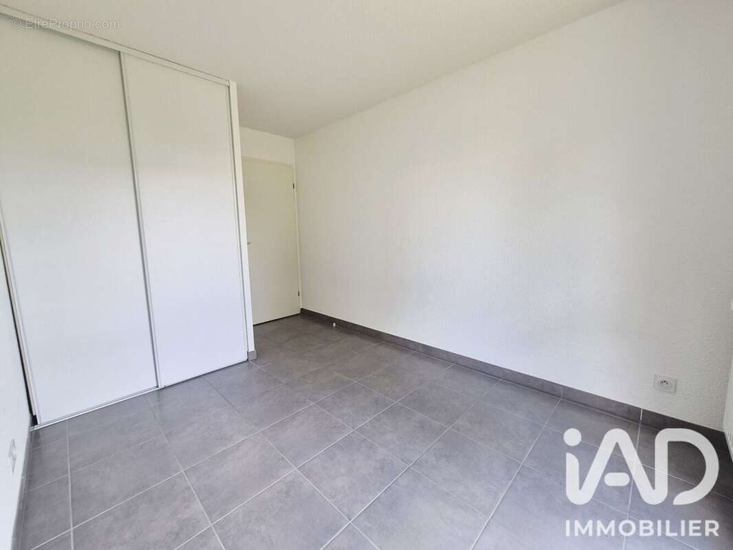 Appartement 65 m² à Tours  - photo 9