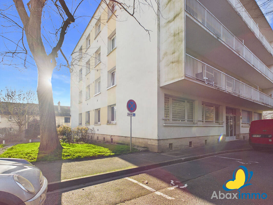 Appartement à HEROUVILLE-SAINT-CLAIR