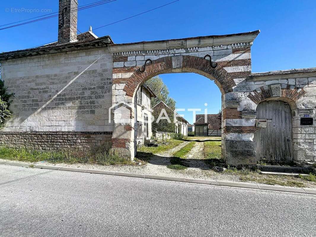Maison 188 m² à Ramerupt  - photo 2