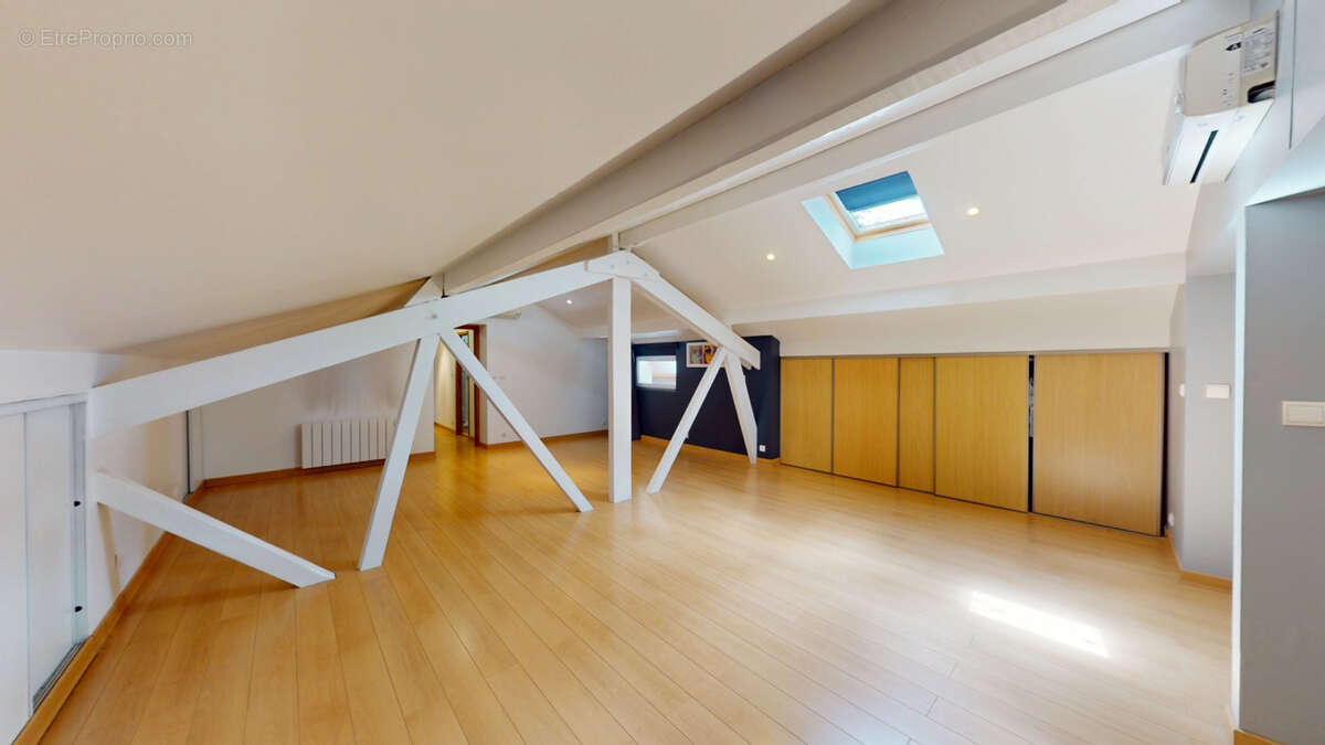 Maison Gieres 215 m2 - photo 12