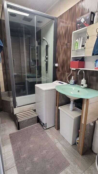 Maison à VAULX-EN-VELIN