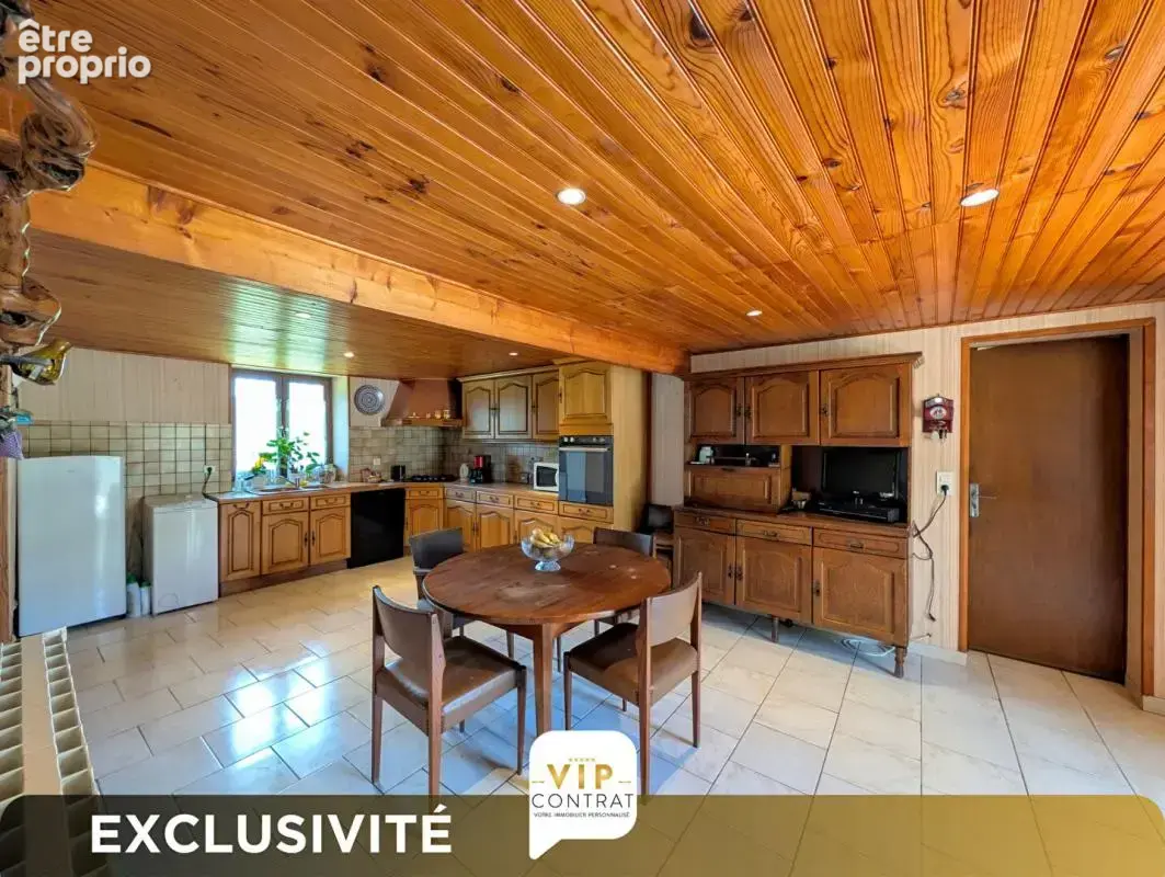 Maison Gensac La Pallue 5 pièce(s) 171 m2 exclusivité VIP sous Compromis - photo 4