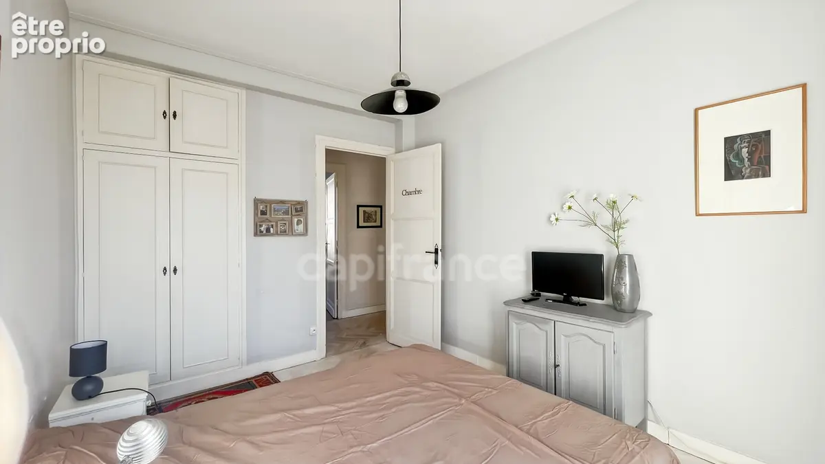 ROYAN, Quartier Eglise Notre-Dame : T3 de 93 m² au 1er étage avec balcon et jardin partagé - photo 9