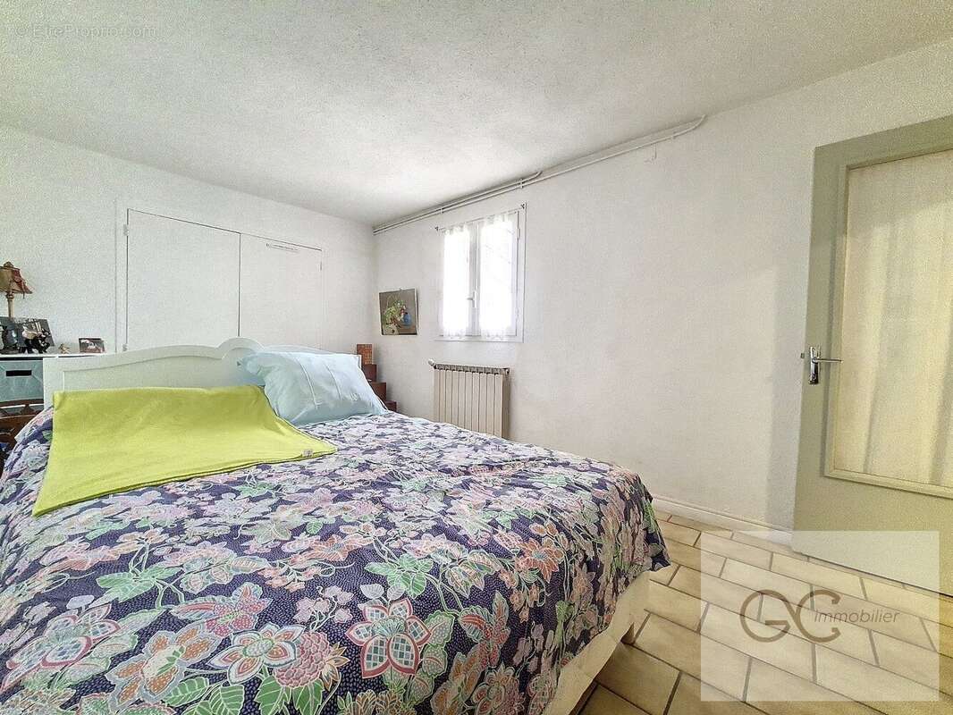 Maison à CORNEILHAN