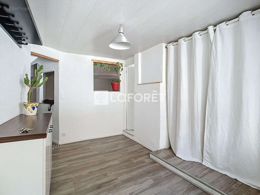 Appartement à AURIOL