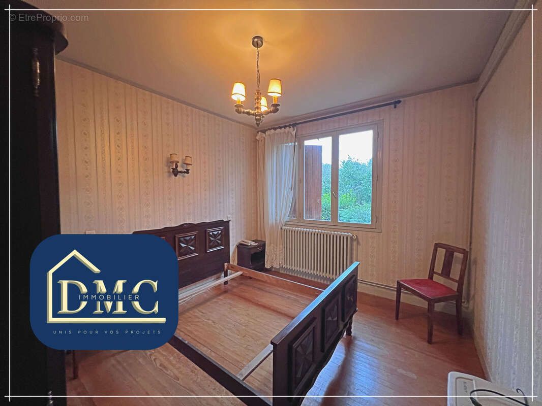 Maison à SAINT-SULPICE-SUR-LEZE