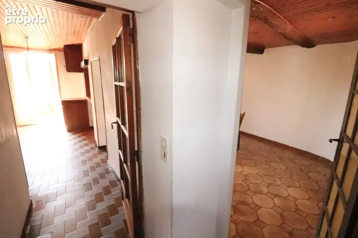 EXCLUSIVITE MAISON DE HAMEAU 2 chambres avec balcon et caves - photo 5