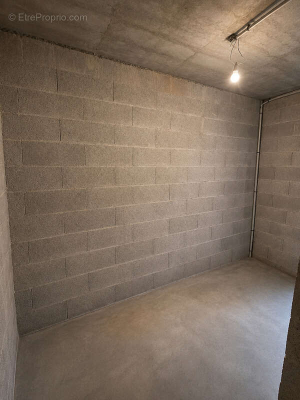 Appartement à BONNE