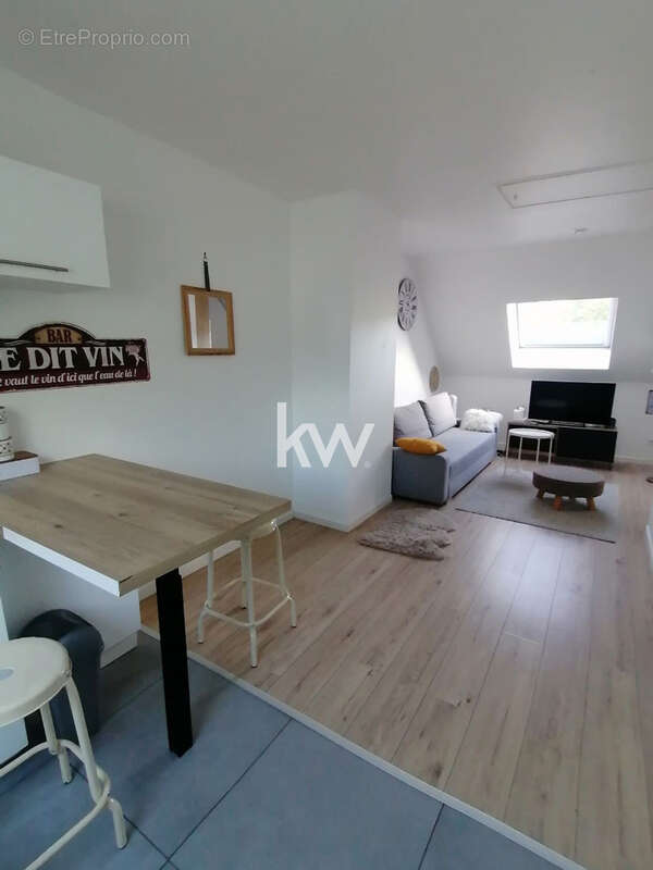 Appartement à VERT-LE-GRAND