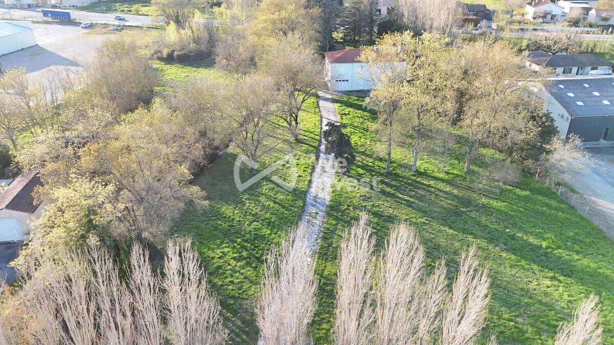 Terrain à CAMBOUNET-SUR-LE-SOR
