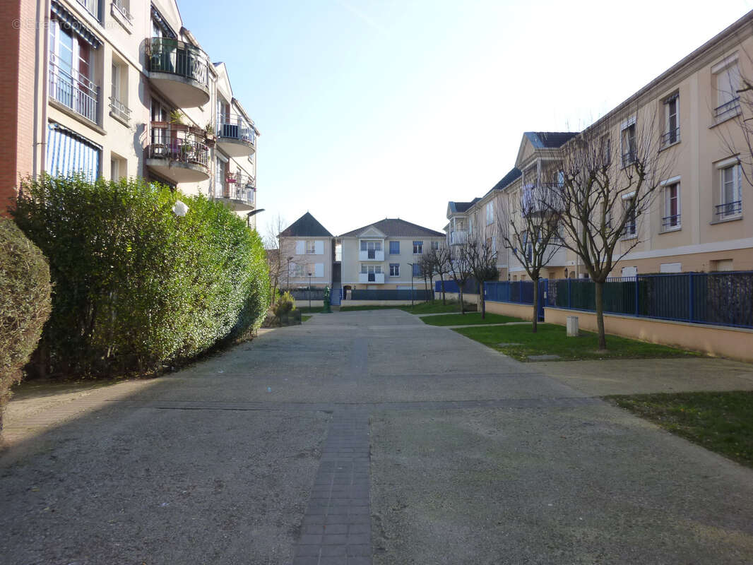 Appartement à SAINT-BRICE-SOUS-FORET