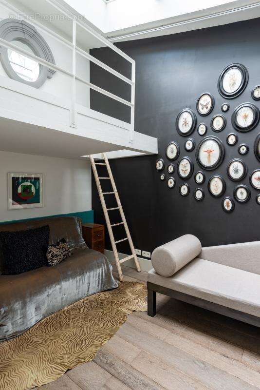 Appartement à PARIS-10E