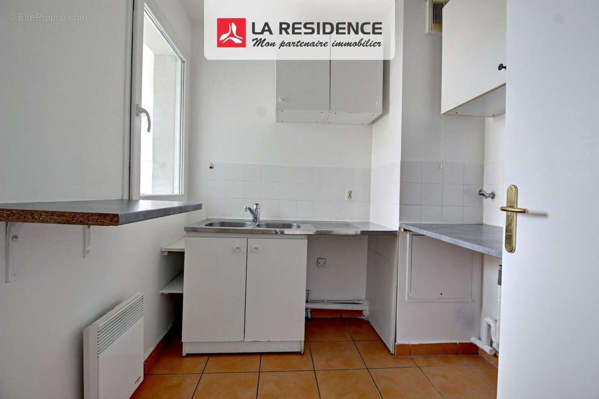 Appartement à SARTROUVILLE