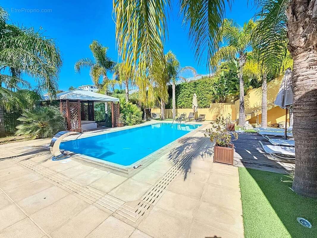 Maison à CAGNES-SUR-MER