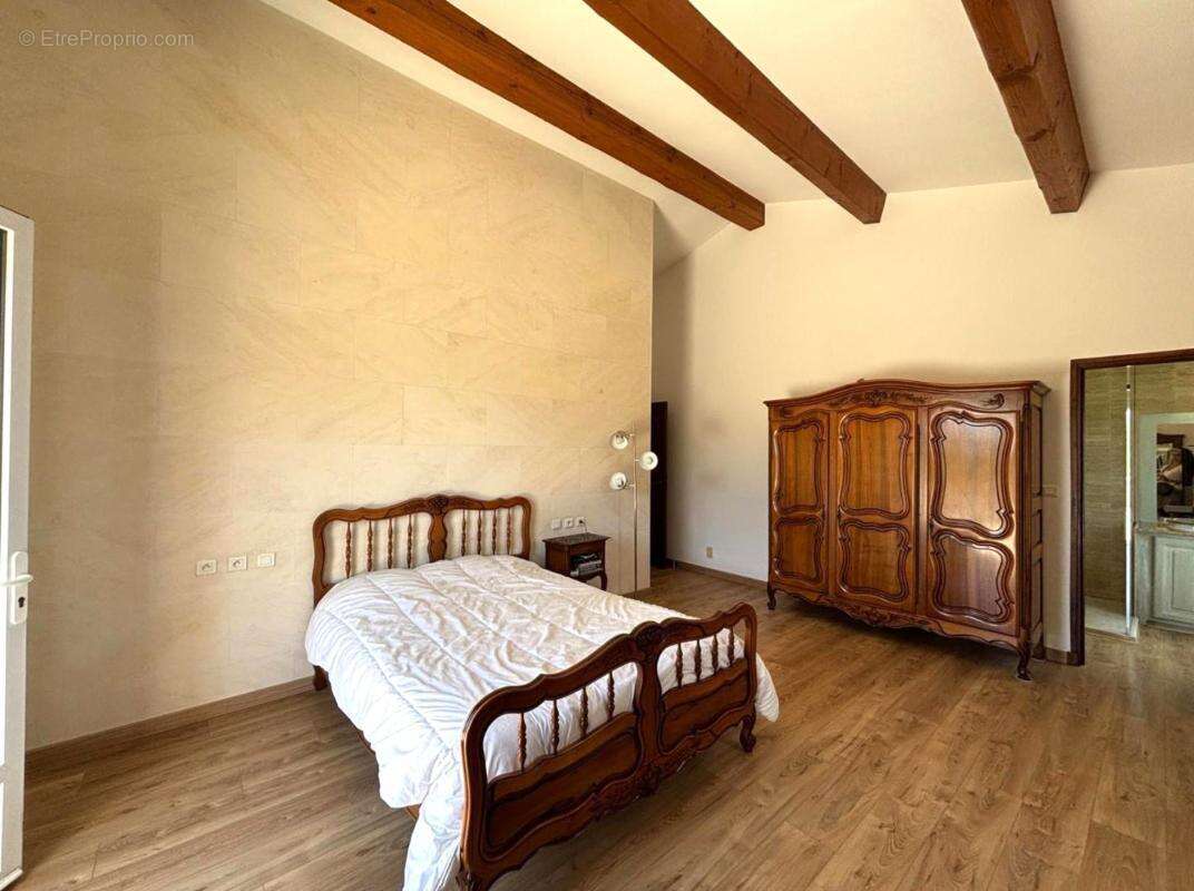 Maison à ROCHEFORT-DU-GARD