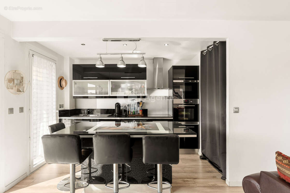 Appartement à LE CANNET